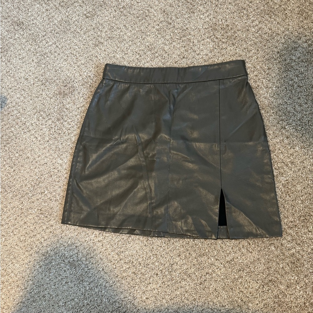 Elegant Dark Olive Green Leather Skirt